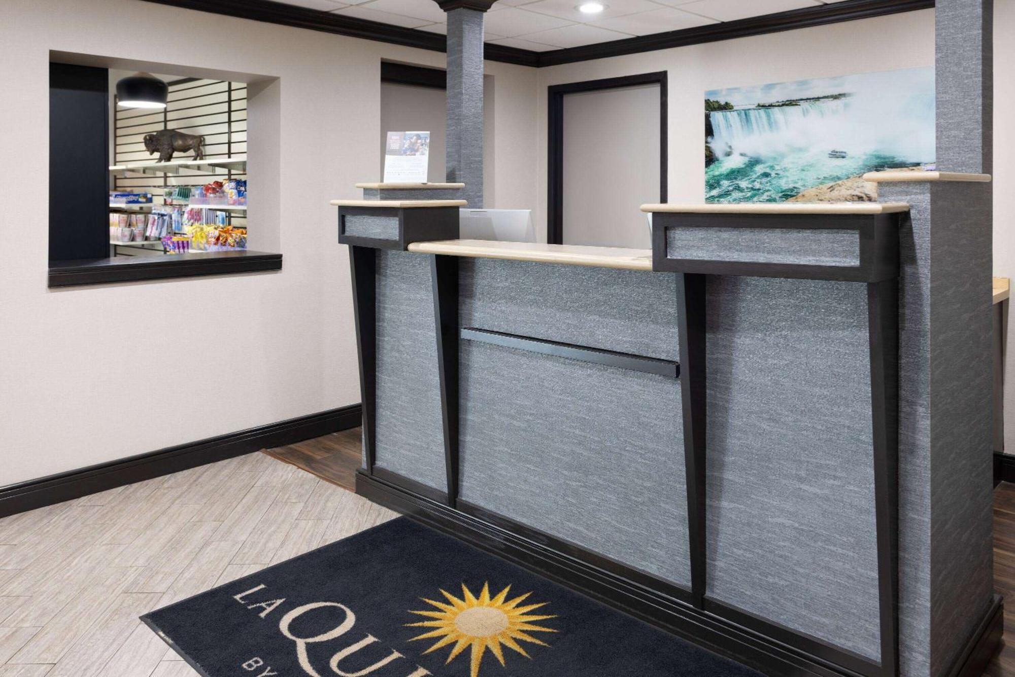 La Quinta Inn By Wyndham Buffalo Airport Williamsville Exteriör bild
